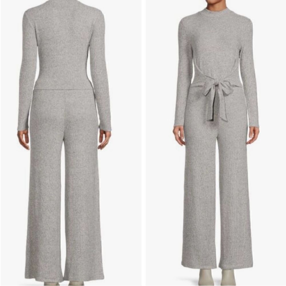 No Boundaries mock next crop top and pant set.